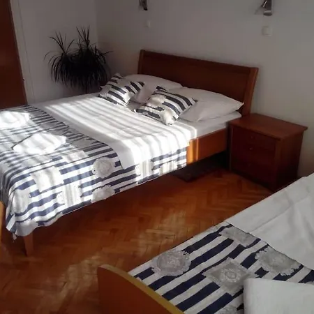 Riverside Apartment *