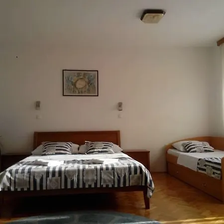 Apartment Riverside